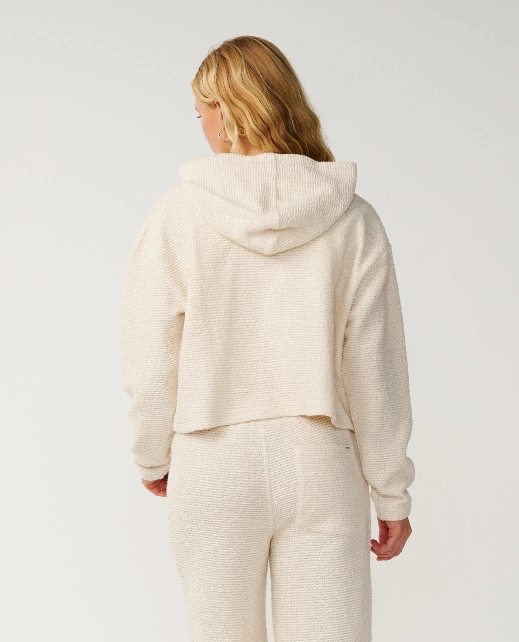 Cala Nights Textured Hood - Image 3