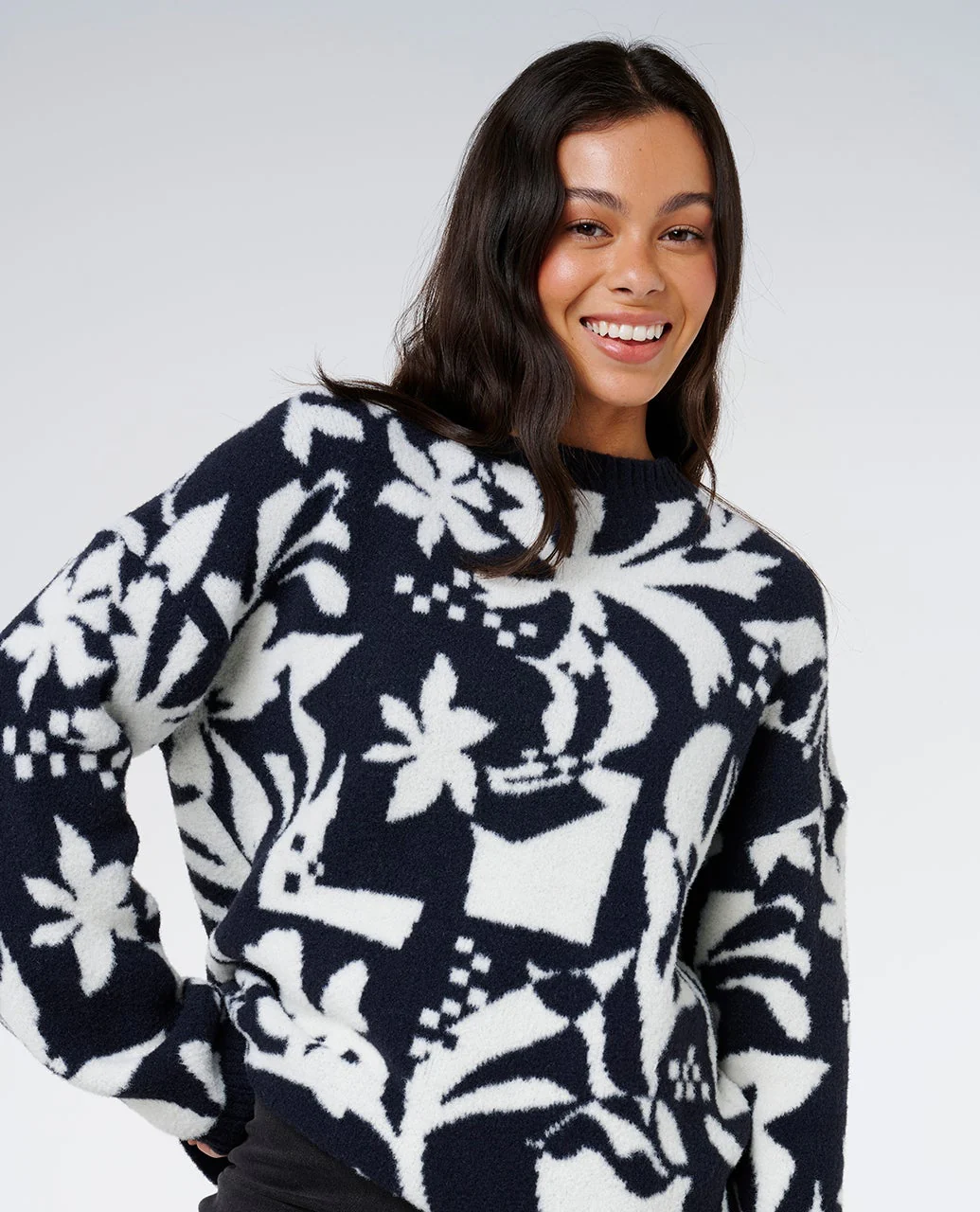 Catalina Islands Sweater - Image 6