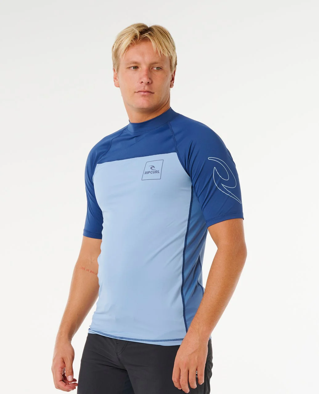 Drive UPF50 Short Sleeve Rash Vest - Image 2