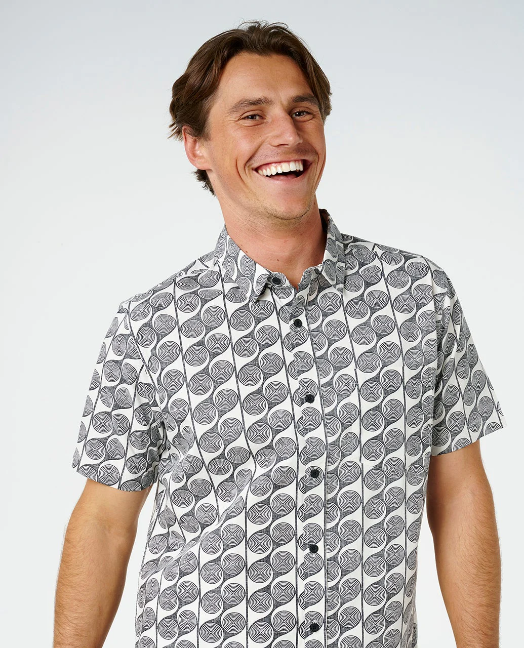 Artist of the Search Yardy Short Sleeve Shirt - Image 7