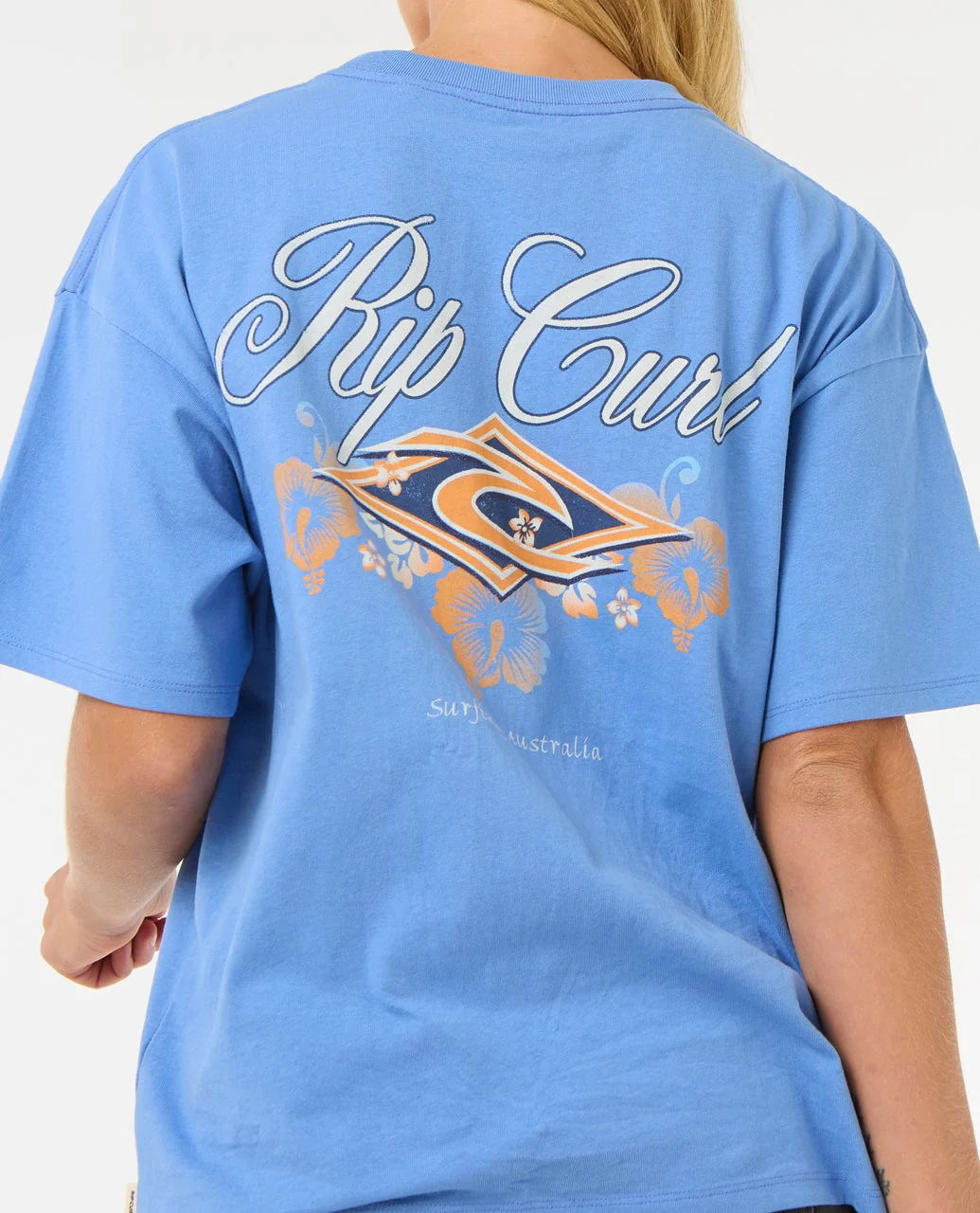 Hibiscus Diamond Heritage Tee - Image 5