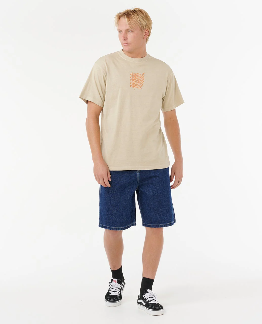 22" Script Walkshort - Image 4