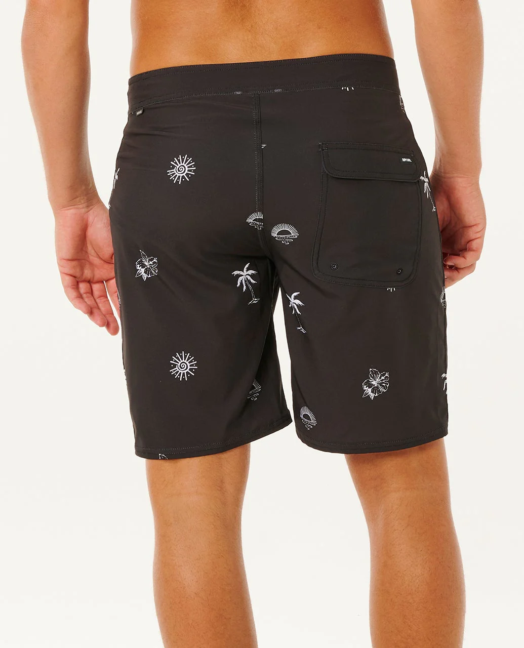 Mirage Sessions 19" Boardshort - Image 2