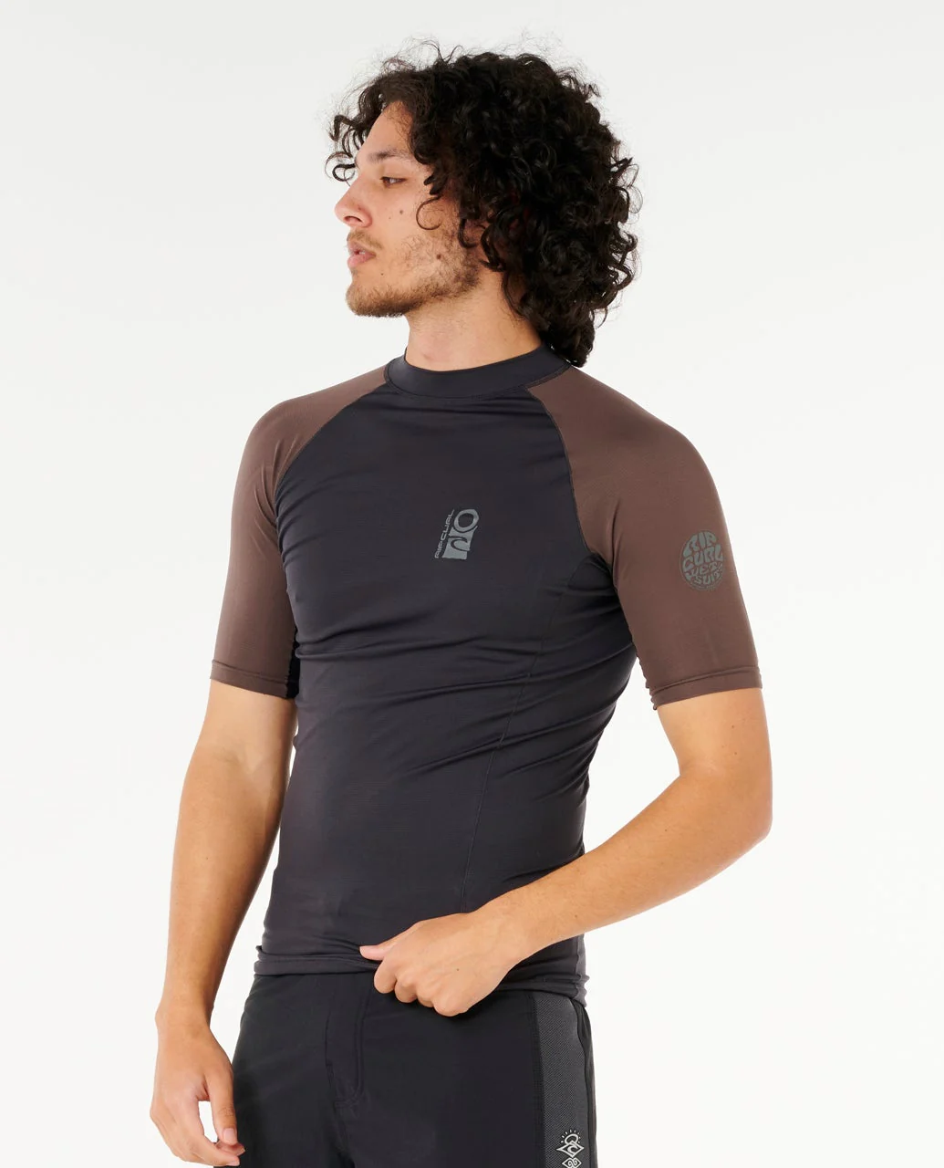 Search UPF Performance Short Sleeve Rash Vest - Image 2
