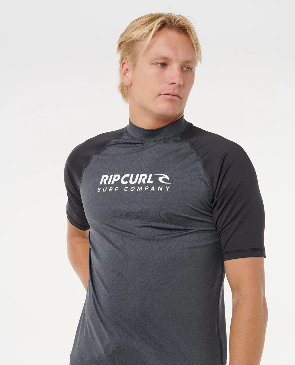 Shock UPF50 Short Sleeve Rash Ves - Image 6