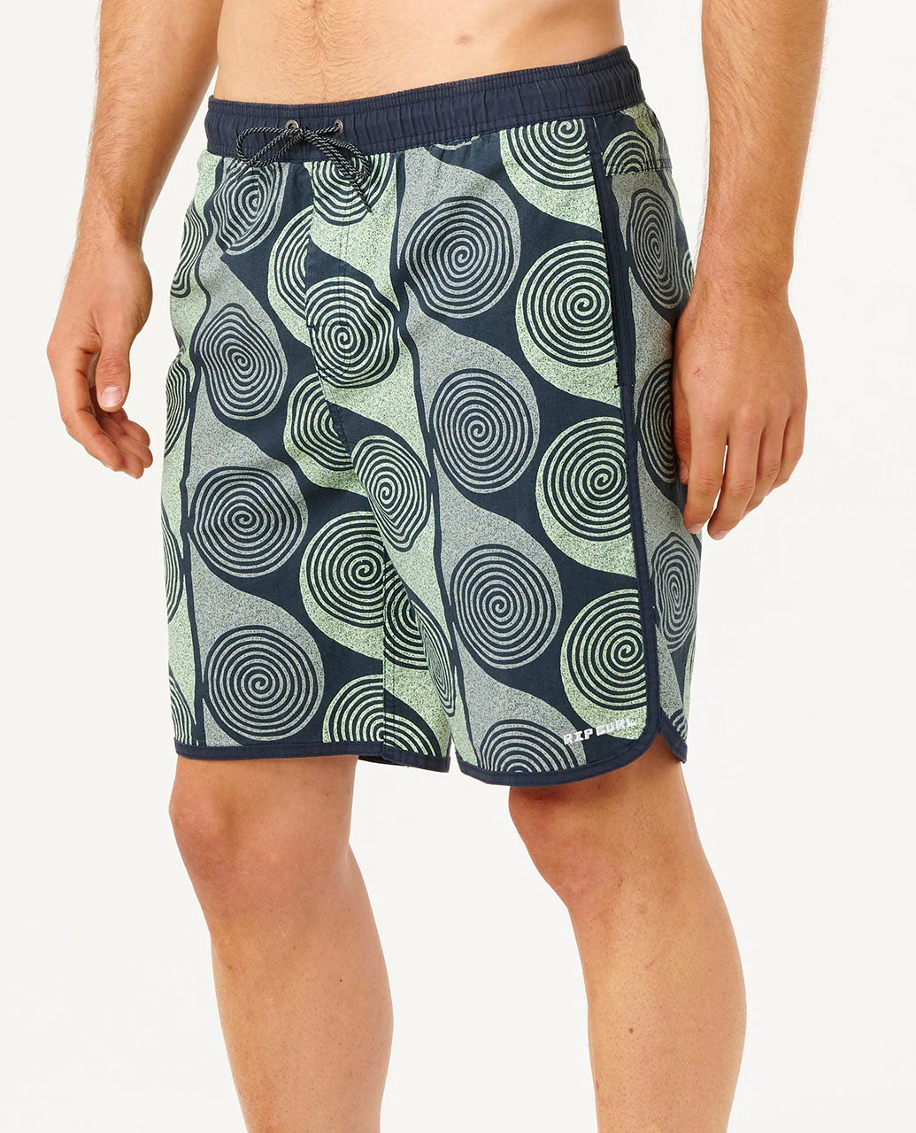 Artist of the Search Sprial Volley 19" Boardshort